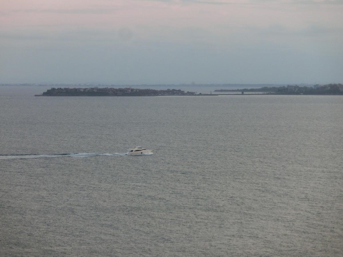 2 Bedroom Imperial Apartment With Panoramic Sea Views, Sveti Vlas Exterior foto